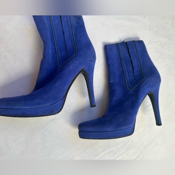 Casadei Blue Suede Leather Heeled Booties - Picture 3 of 12